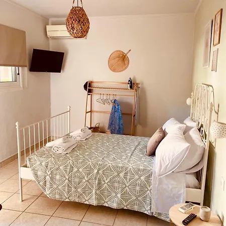 Corfu Zaira's Case de vacanță Kontokali